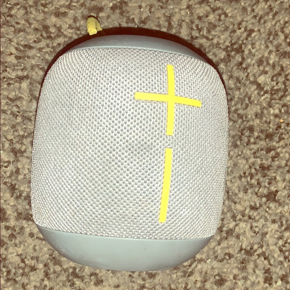 , portable mini Bluetooth speaker